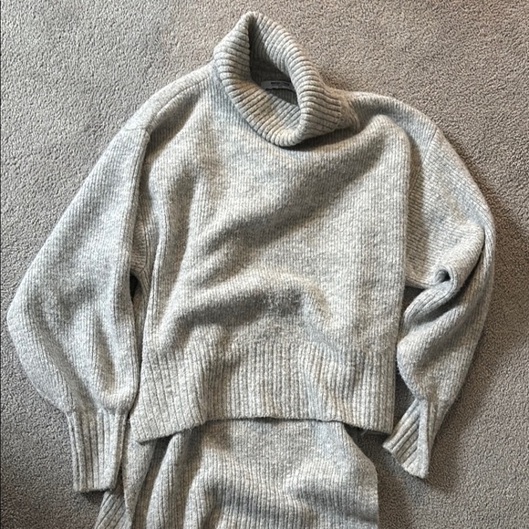 Smash + Tess Gray Cowl Neck Sweater - Picture 1 of 2